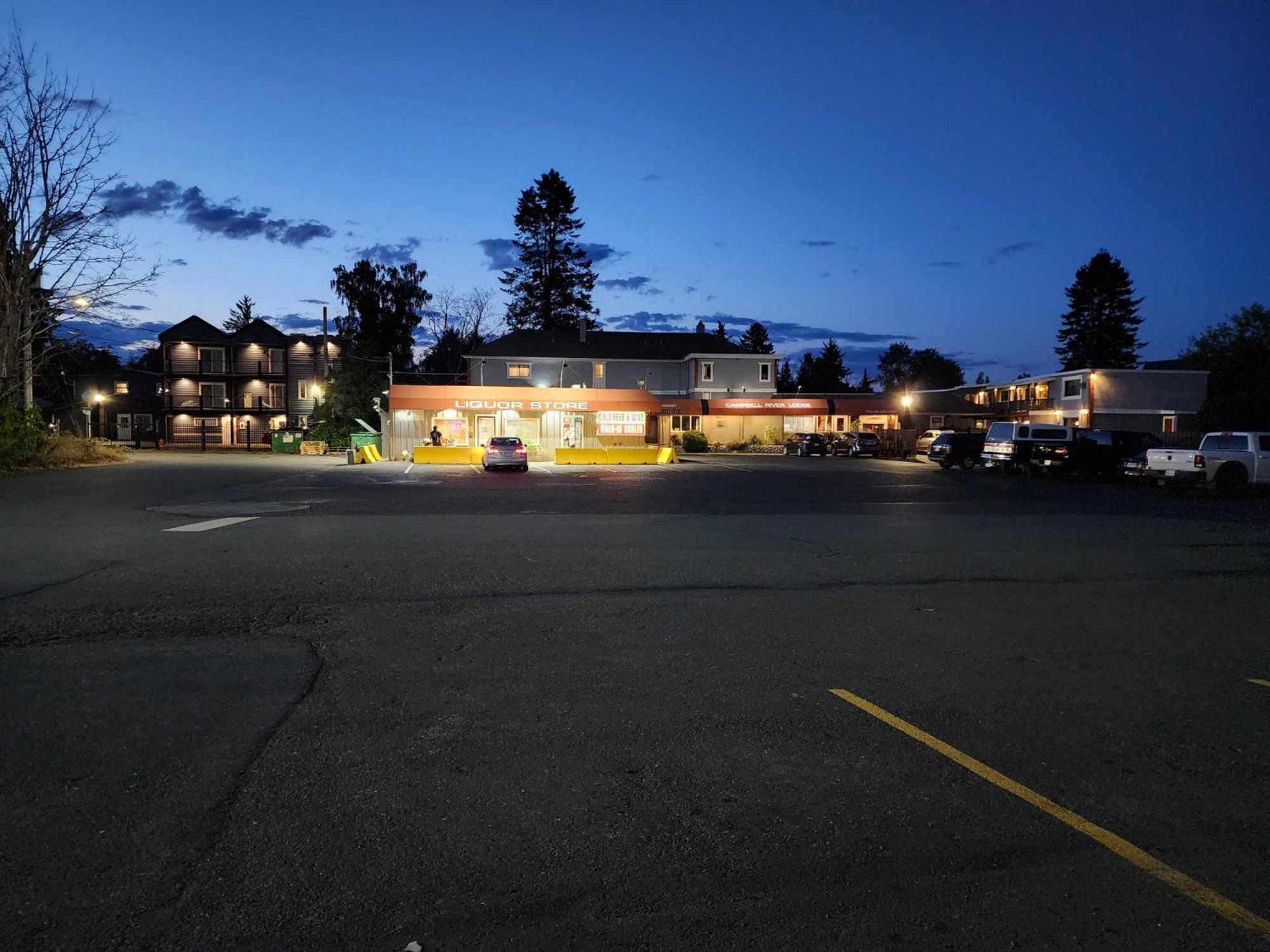 坎贝尔河河畔酒店 外观 照片